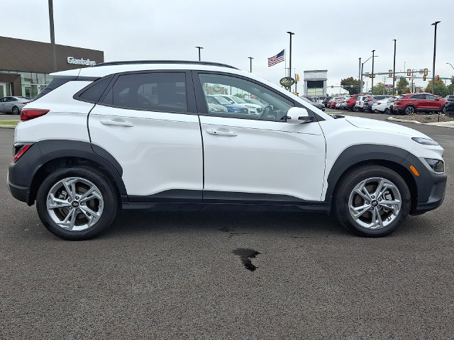 Certified 2023 Hyundai Kona SEL AWD/4WD image 7