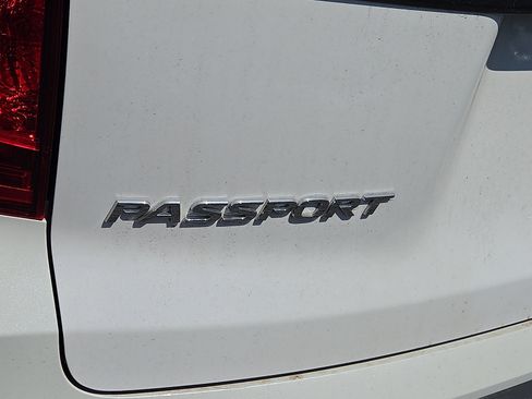 Used 2023 Honda Passport EX-L image 4