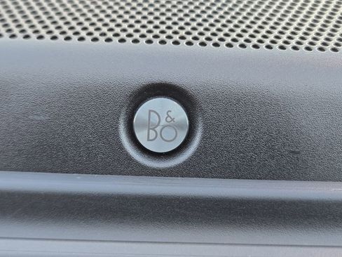 Used 2024 Ford F250 Platinum w/ FX4 Off-Road Package image 24