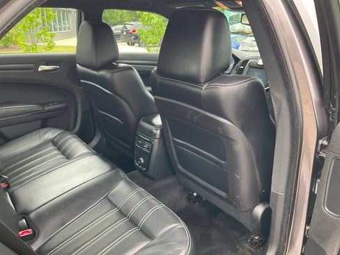 Used 2014 Chrysler 300 S AWD/4WD image 14