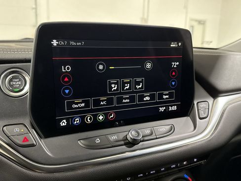 Used 2024 Chevrolet Blazer LT w/ Convenience Package FWD image 16