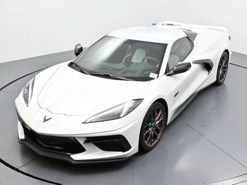 Used 2023 Chevrolet Corvette Stingray Premium Conv w/ Z51 Performance Package RWD image 42