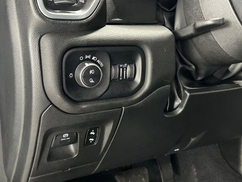 Used 2025 RAM 1500 Big Horn image 46