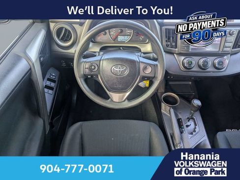 Used 2014 Toyota RAV4 LE FWD image 15