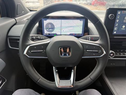 Used 2024 Honda Prologue Touring image 12