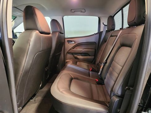 Certified 2022 GMC Canyon AT4 w/ Trailering Package image 14