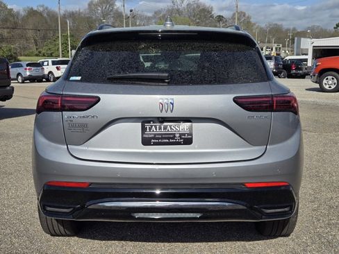 Used 2024 Buick Envision Sport Touring image 7