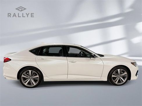 Used 2023 Acura TLX SH-AWD w/ Advance Package image 2