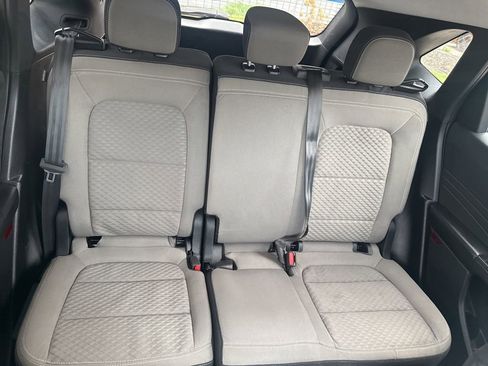 Used 2022 Ford Escape SE image 43