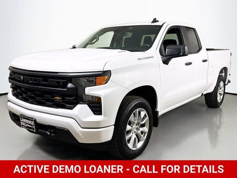 New 2026 Chevrolet Silverado 1500 Custom image 1