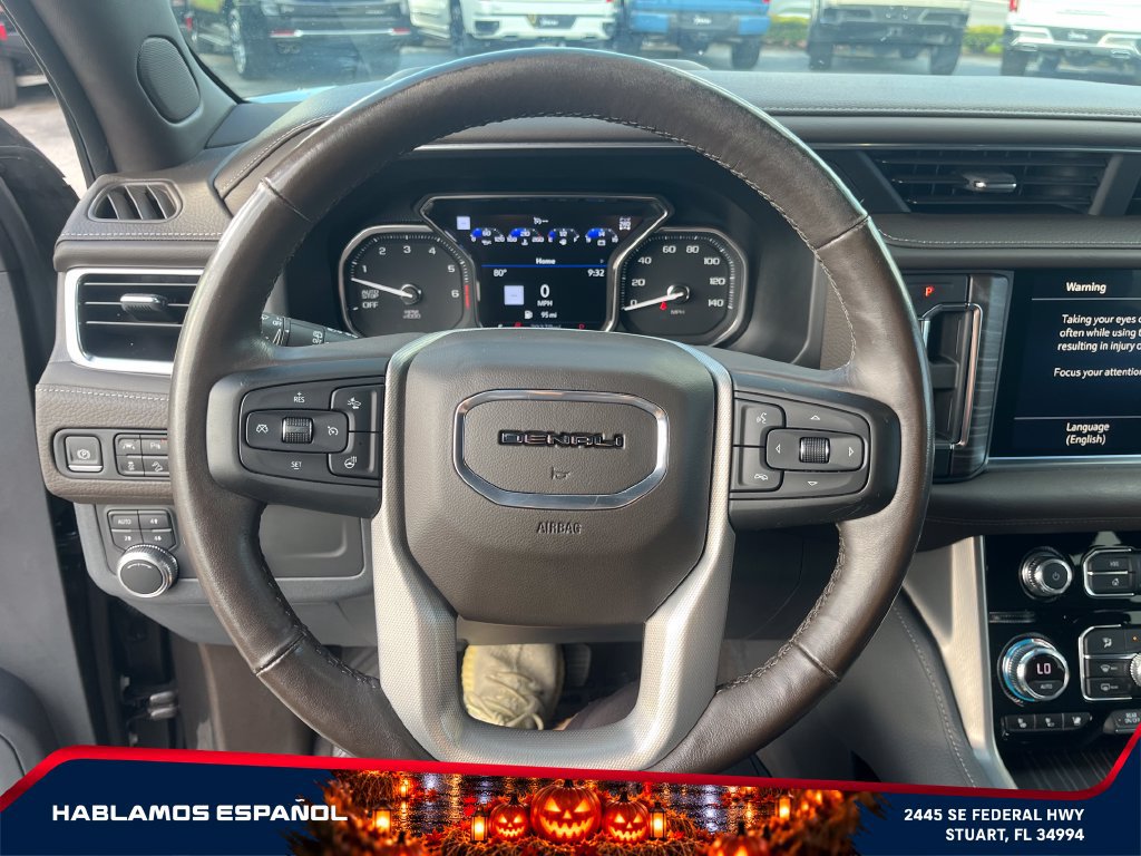 Used 2021 GMC Yukon XL Denali w/ Denali Premium Package AWD/4WD image 20