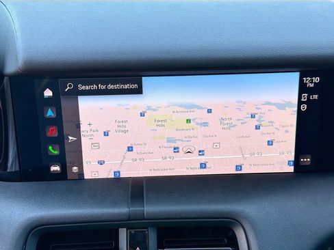 Used 2022 Porsche Taycan image 31