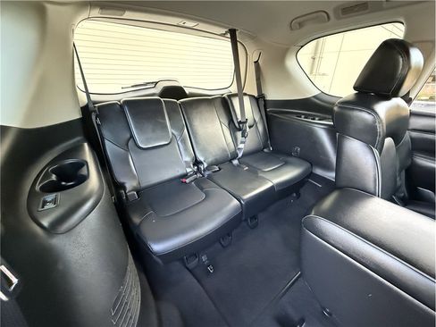 Used 2019 INFINITI QX80 Luxe image 19