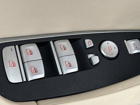 Used 2023 BMW X3 xDrive30i w/ Premium Package image 13