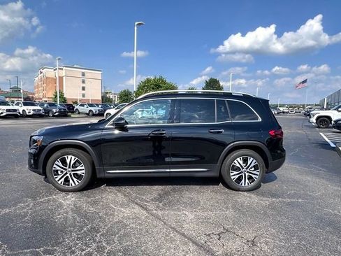 Used 2026 Mercedes-Benz GLB 250 4MATIC image 8