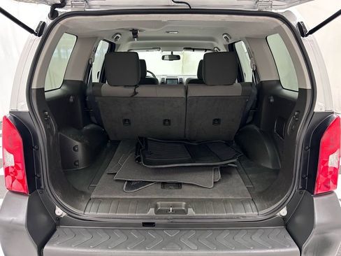 Used 2012 Nissan Xterra X image 10