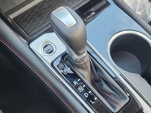 New 2025 Nissan Altima 2.5 SR image 15