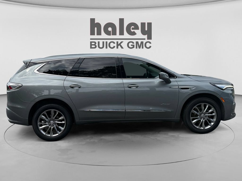 Used 2024 Buick Enclave Avenir w/ LPO, Floor Liner Package FWD image 6