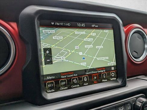 Used 2022 Jeep Gladiator Rubicon w/ Cold Weather Group AWD/4WD image 13