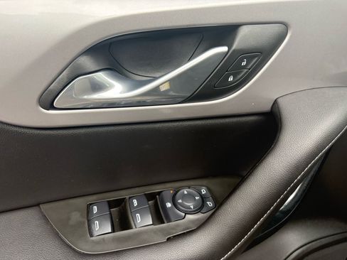 Used 2024 Chevrolet Blazer LT w/ Convenience Package image 17