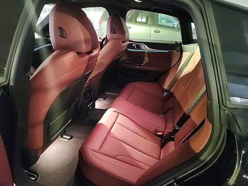Used 2023 BMW i4 eDrive40 w/ Premium Package RWD image 3