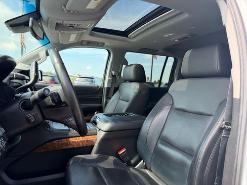 Used 2018 Chevrolet Suburban Premier w/ Max Trailering Package AWD/4WD image 23