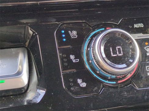 Certified 2024 GMC Sierra 2500 AT4 w/ Snow Plow Prep/Camper Package image 27