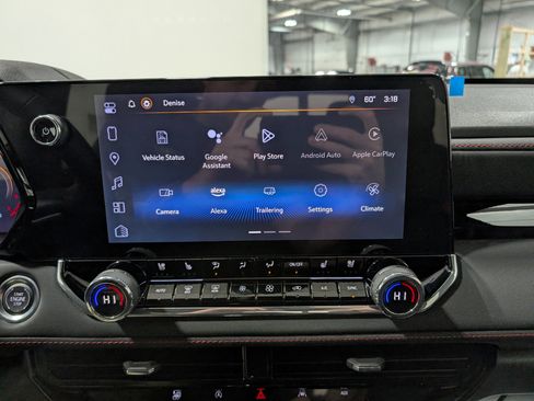 Used 2024 Chevrolet Colorado Z71 w/ Z71 Convenience Package 2 image 22