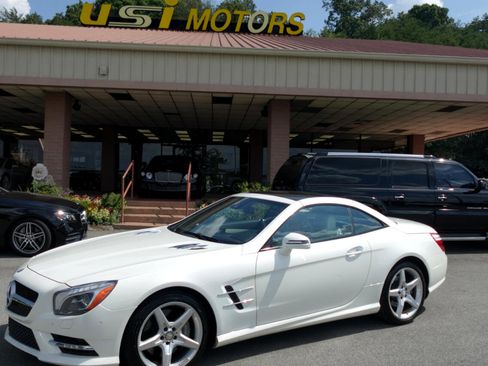 Used 2014 Mercedes-Benz SL 550 w/ Sport Wheel Package image 20