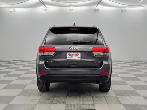 Used 2019 Jeep Grand Cherokee Laredo image 8