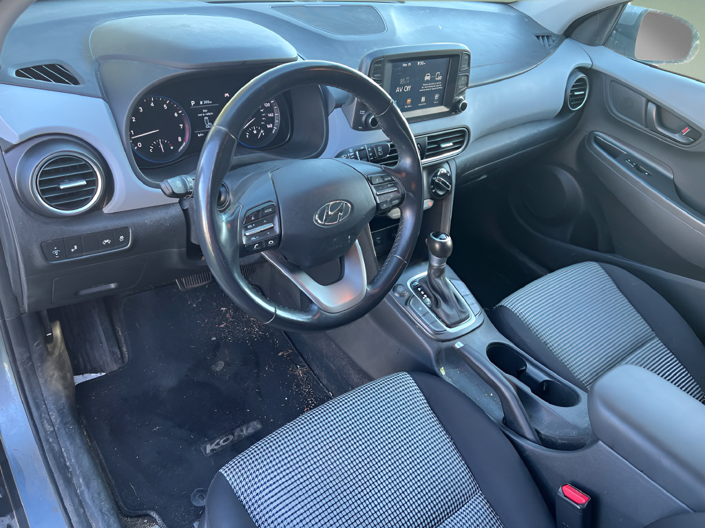 Used 2019 Hyundai Kona SEL w/ SEL Tech Package 02 FWD image 16