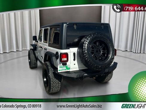 Used 2018 Jeep Wrangler Unlimited Sport S image 3