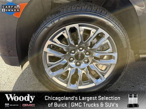 Used 2023 GMC Yukon XL Denali Ultimate image 11