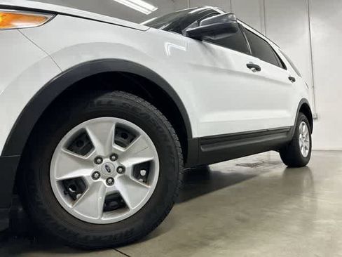 Used 2013 Ford Explorer FWD image 26