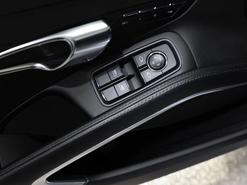 Used 2018 Porsche 911 Targa 4S image 36