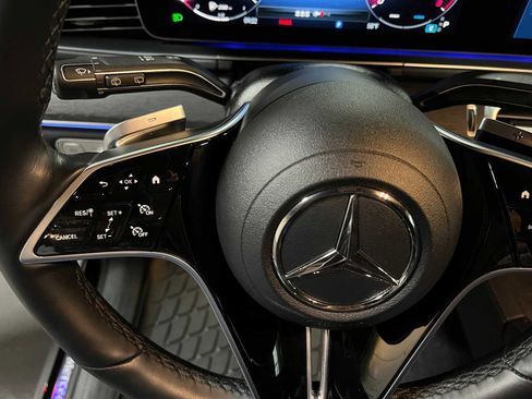 Used 2025 Mercedes-Benz GLE 350 4MATIC image 27
