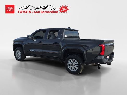 New 2026 Toyota Tacoma SR5 image 3