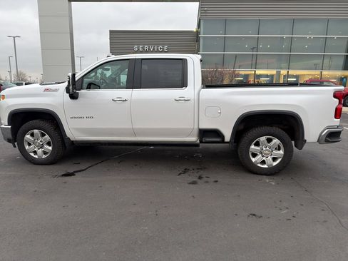 Used 2023 Chevrolet Silverado 2500 LTZ image 9