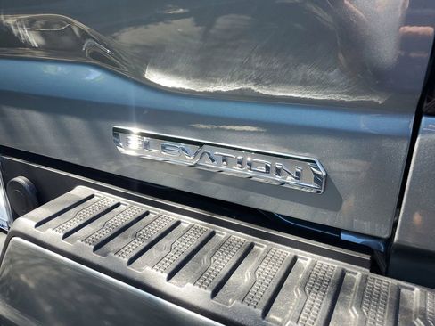 New 2026 GMC Sierra 1500 Elevation image 6