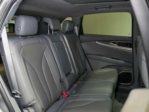 Used 2020 Lincoln Nautilus Reserve w/ Cargo Utility Package AWD/4WD image 22
