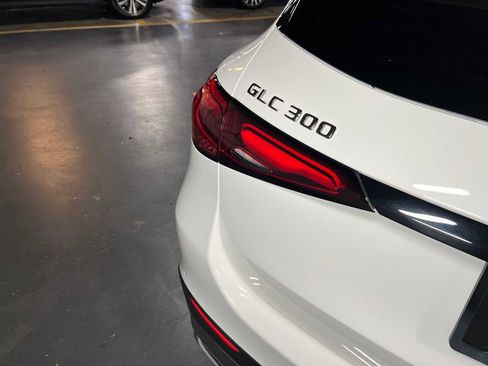 Certified 2025 Mercedes-Benz GLC 300 4MATIC image 14