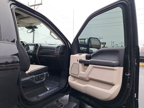 Used 2020 Ford F450 Limited w/ FX4 Off-Road Package image 16