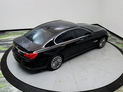 Used 2012 BMW 740i RWD image 32