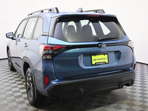 Used 2025 Subaru Forester AWD/4WD image 4