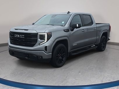 Used 2025 GMC Sierra 1500 Elevation w/ Elevation Premium Package