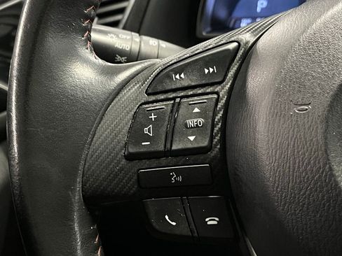 Used 2014 MAZDA MAZDA3 s Grand Touring image 22