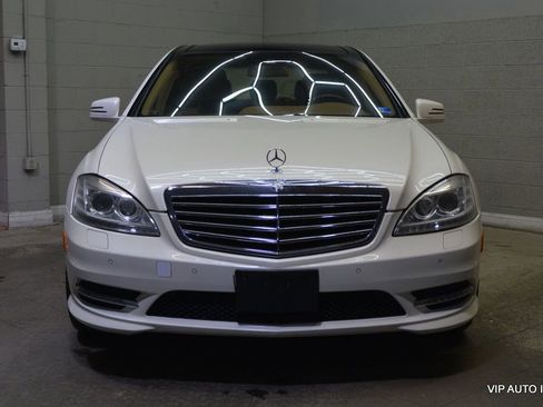 Used 2013 Mercedes-Benz S 550 4MATIC image 34
