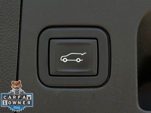 Used 2023 Cadillac XT4 Sport w/ Cold Weather Package FWD image 30