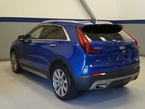 Used 2023 Cadillac XT4 Premium Luxury w/ Driver Assist Package AWD/4WD image 3