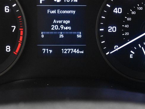Used 2020 Hyundai Tucson Value FWD image 22